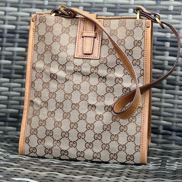Gucci Canvas Shoulder Bag - Picture 12 of 13